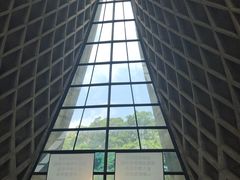 -路思义教堂