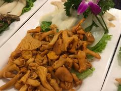 -阿鹏故事野生菌火锅(双廊古镇店)