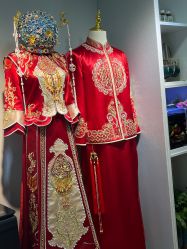 -衣贝姿婚纱礼服馆