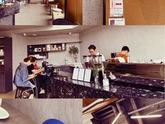 -HUG·拥抱咖啡(郑州宝龙广场店)