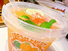-阿瓦山寨·湘菜现炒·剁椒鱼头王(咸阳总店)