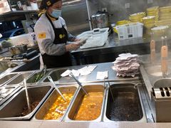 自助取餐区-黔真牛原汤牛肉粉