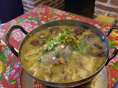-闯关东东北农家菜(崂山石老人店)