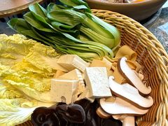 -郭靖内蒙菜·烤全羊·烧烤(望京旗舰店)