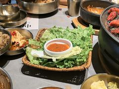 -草家酱蟹炭火烤肉店(珲春南路一店)