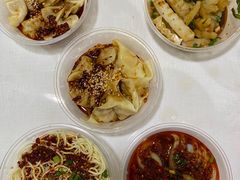 -八一路好吃街(雨田商务大厦店)