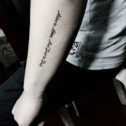 -明星刺青·洗纹身
