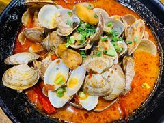 -老闵田螺馆·南昌特色小炒(梦时代店)