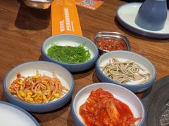 -明洞阿姨·韩式酱蟹烤肉·创意料理(三元桥店)