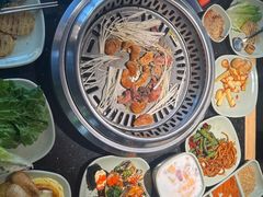 -梨花自助烤肉(乐宾店)