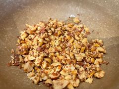 花生面-肖肖酸萝卜鱼火锅(总店)