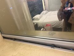 -上海浦东假日酒店