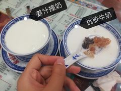 -赵记传承特色牛奶甜品(泉城广场店)