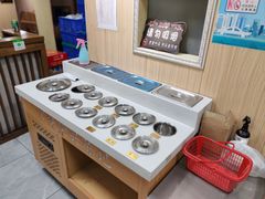 大堂-官塘陈记鱼生·潮汕砂锅粥·牛肉火锅(潮枫路总店)