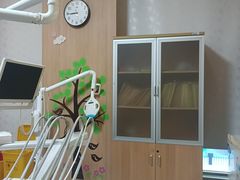 -上海仁爱医院口腔科 · 种植
