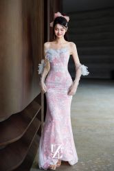 -Renee芮亦婚纱(原丽莎)