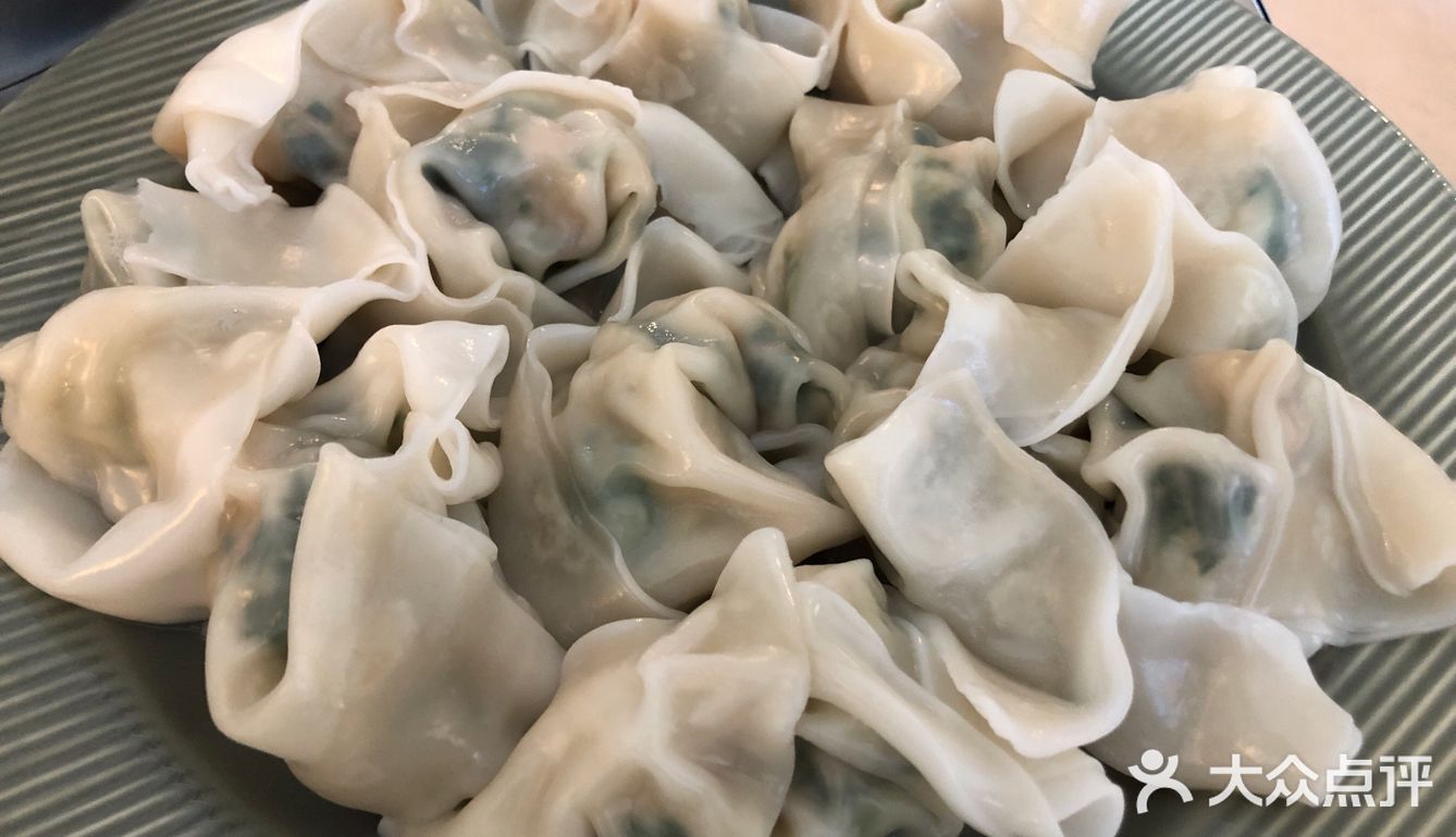 老牌港式面厂  新荣记虾子面厂