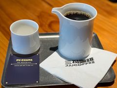 -三勾JJJ Burger&Coffee(梅溪湖店)