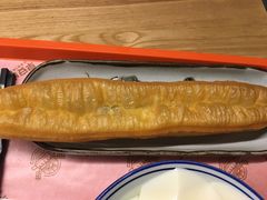 鸡蛋黄油油条-早安山丘·豆浆油条(小木桥路店)