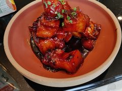 -侬佳蒸菜馆(听潮店)