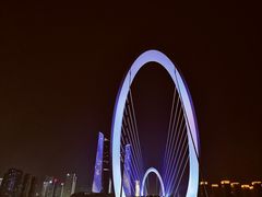 -南京眼步行桥