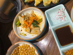 -明洞阿姨·韩式酱蟹烤肉·创意料理(三元桥店)