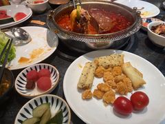 -匠牛亭·锅物烧肉放题自助(昆百大·泰业城店)