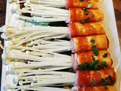 -明洞阿姨·韩式酱蟹烤肉·创意料理(三元桥店)