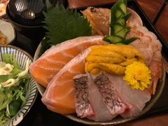 四菱海鮮丼-豊 胜手丼
