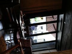 -Carbon莫卡哆·意大利复古集市餐厅(杭州大厦店)