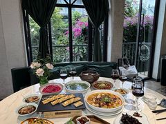 -怡得饭庄·30年老店·宋大妈昆明菜