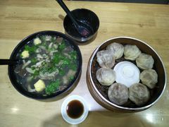 -百年尹氏汤包(湖南路狮子桥店)