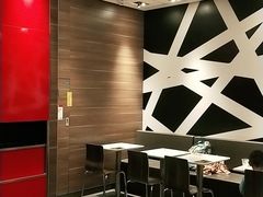 -麦当劳(汉口火车站候车室店)