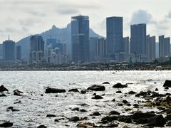 -青岛石老人海水浴场