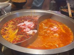 -沸炉重庆老火锅(军事博物馆店)