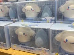 -名创优品(江南新地店)