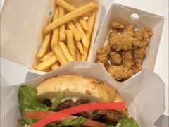 -必胜客(万达百货店)