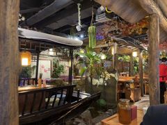 -城墙拐拐火锅(三峡广场黑金冠店)