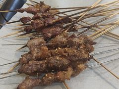 -兄弟小串(华新·名筑店)