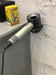 -SIX Hair Consultant