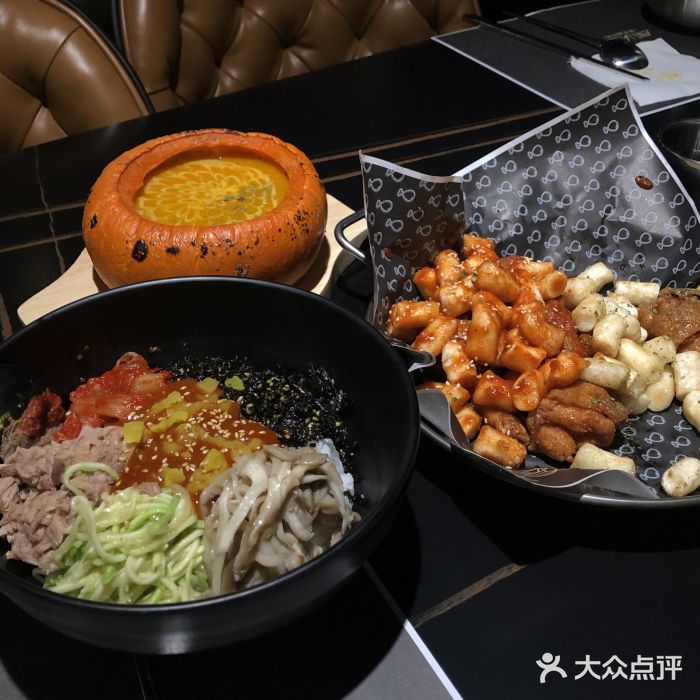 博欧姆新派韩国料理·炸鸡(艾尚店)多肉南瓜粥图片