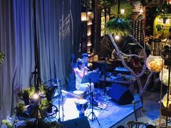 -临界音乐酒馆·小龙虾·江湖菜(华熙LIVE·鱼洞店)
