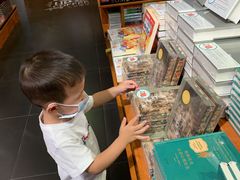 -西西弗书店&矢量咖啡(壹方购物中心店)