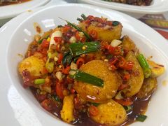 -独一佳老胡湘菜馆(矿山路店)