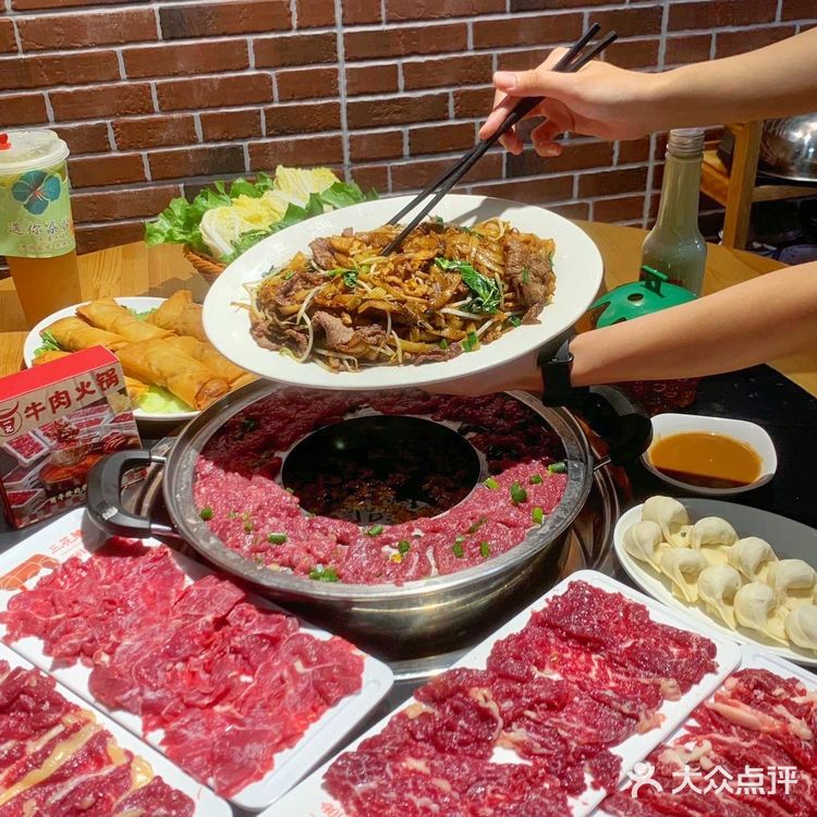 菊花汤底！被这家牛肉火锅狠狠拿捏了‼