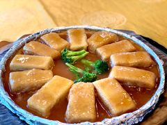 -东方之猪四更烤乳猪(金垦总店)