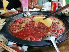 -黄潇洒老火锅(九眼桥宏济巷店)