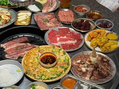 -首尔烤肉大排档(合生汇店)