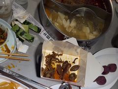 -宴全牛粤来越牛潮汕鲜牛肉火锅(海州万达广场店)