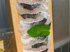 -由衷贵州酸汤牛肉火锅(新桥店)